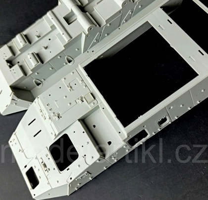 M1127 Stryker Reconnaissance Vehicle (RV), 1:35, 005/00395