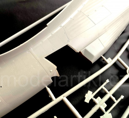 Hawker Hurricane Mk.II D Trop, 1:24, 005/02417