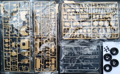 British Army HUSKY TSV (Tactical Support Vehicle), 1:35, 061/VS-009