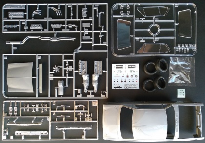 Nissan SKYLINE 2000 GT-R Hard Top, 1:24, 001/24194