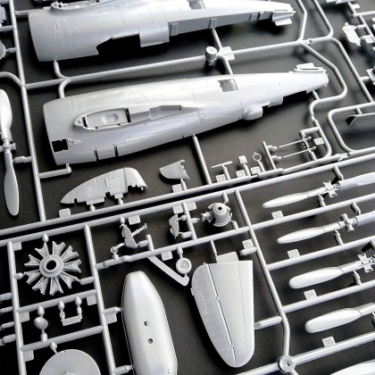 Republic P-47D Thunderbolt Bubbletop, 1:48, 001/61090