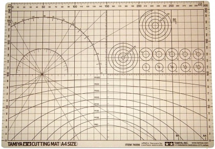 Cutting Mat (A4 SIZE/BEIGE), 001/74056