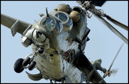 Mil Mi-24V Hind E, 1:72, 009/04839