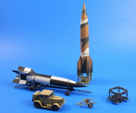 SS-100 Gigant Schwerer Radschlepper/ Heavy Tractor, 1:72, 012/SA72001