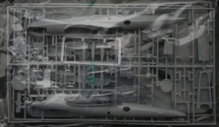 Petlyakov Pe-2 UT, 1:48, 010/48045