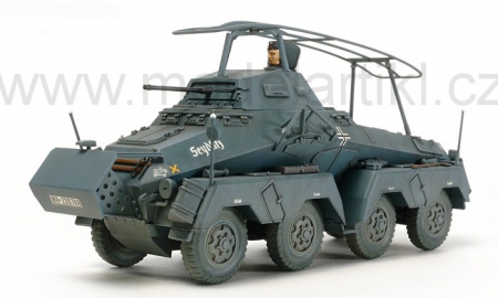 German 8-wheeled Heavy Armored Car Sd.Kfz.232, 1:48, 001/32574